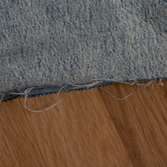 Vintage 80s Deadstock Levi's 501 Light Wash Button Fly Jeans- 40 x 31, USA Made - Picture 12 of 16